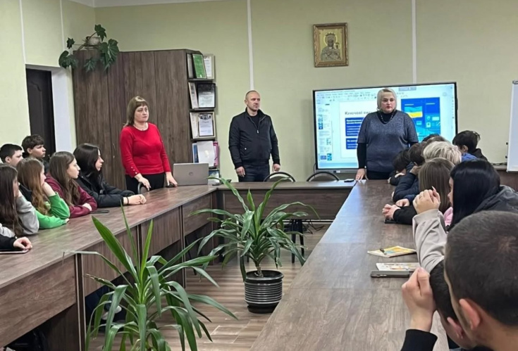 Проведено інформаційні заходи профілактичного характеру, щодо протидії вербуванню та маніпуляціям, а також про відповідальність за протиправні дії
