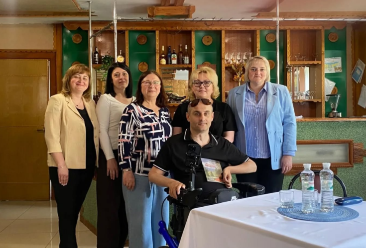 Зустріч із головою Стрийської асоціації людей з інвалідністю Лесею Назаренко та поетом, людиною з інвалідністю, паном Володимиром Грицаном